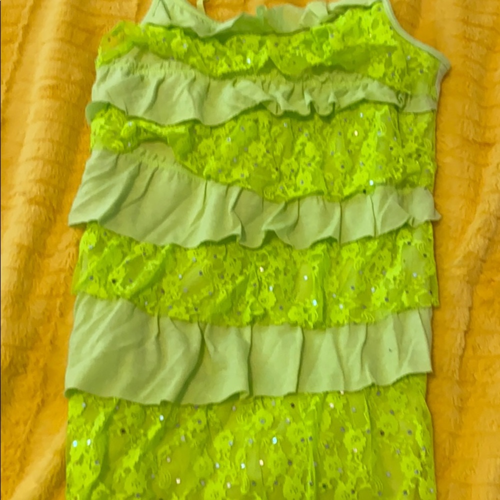 Girls Ruffle tank top